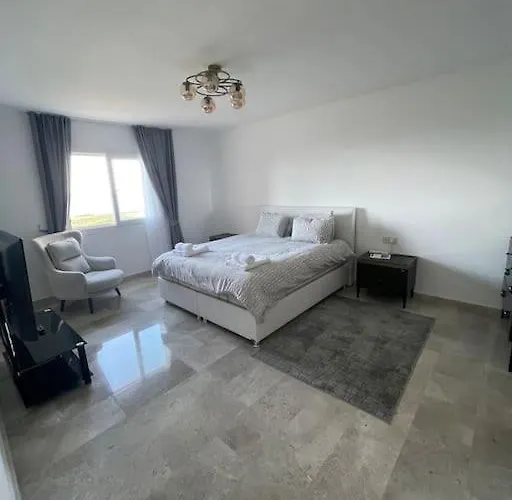 Apartment Large Super Lux In Thalassa *